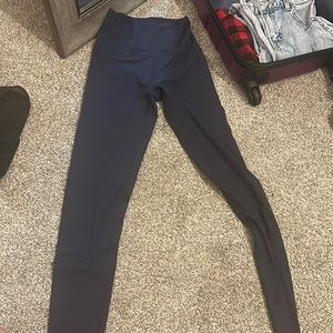 Offline by aerie leggings. Size small. 7/8 legging; High rise. Navy blue ish